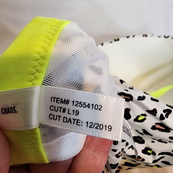 46DDD Torrid White Leopard Neon Yellow Bra Push Up Plunge Back Smoothing Underwi - Picture 9 of 10